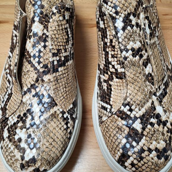 J/Slides Heidi Slip-On Round toe Platform Sneaker Python Snake Print Size 6.5 - Picture 5 of 13